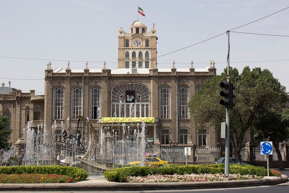 municipality-building